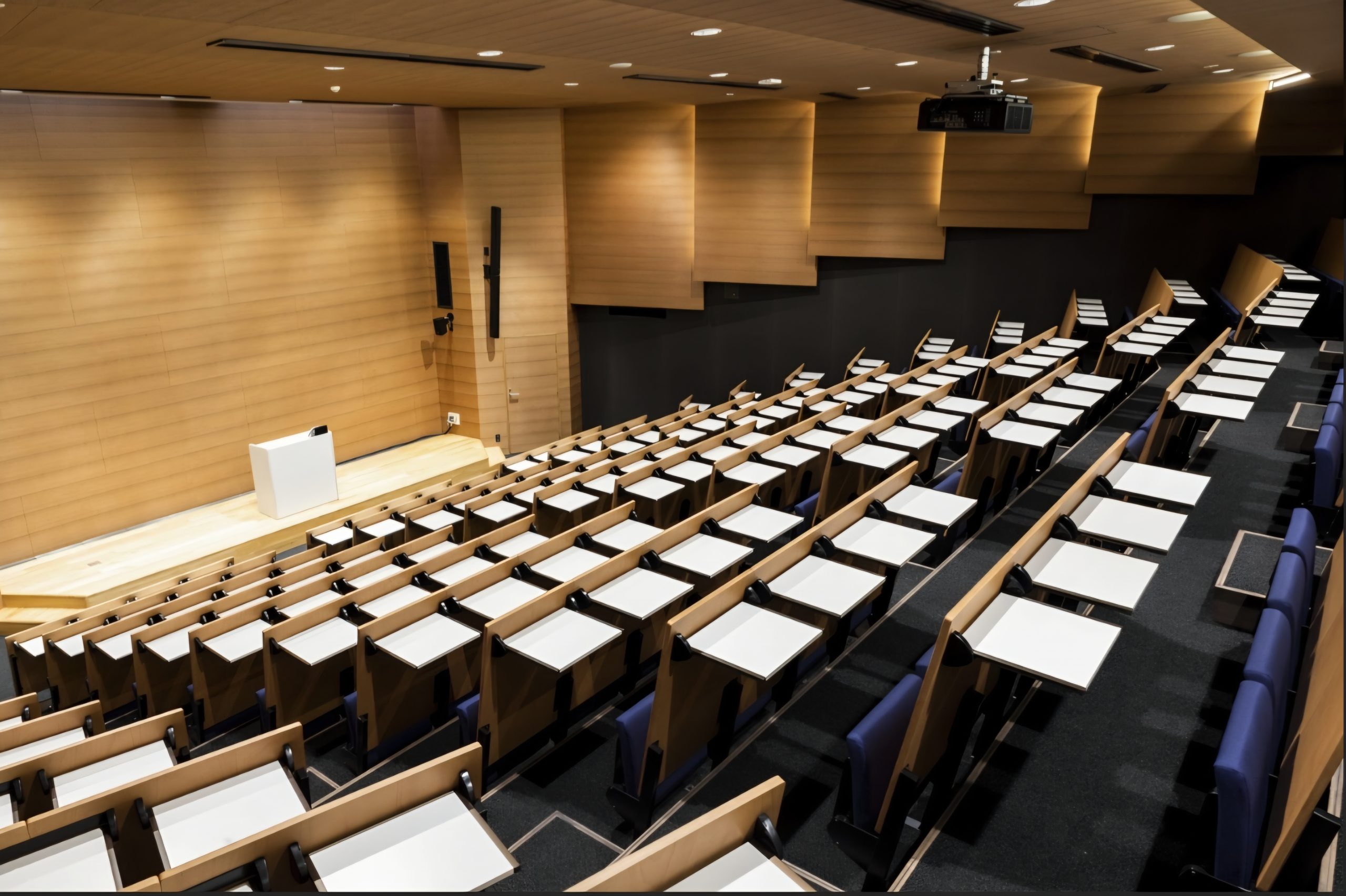 シンポジウム司会 名古屋大学 オークマ工作機械 MCプロ 名古屋MC事務所 愛知MC事務所 司会者事務所 早川薫 司会者 ナレーター セミナー司会